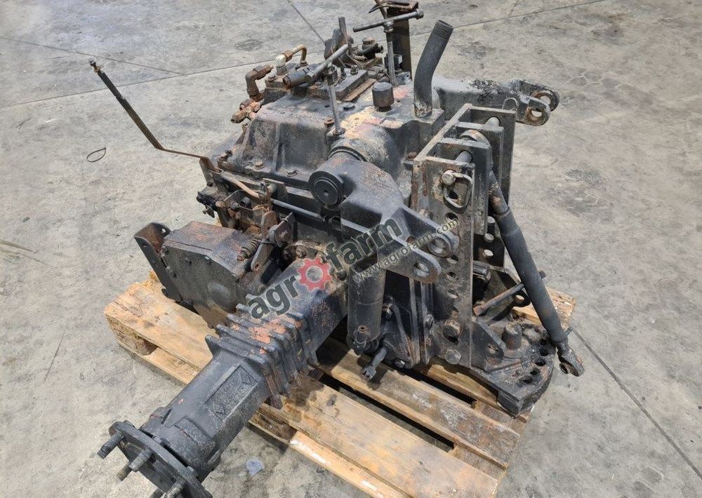 Tylny most Renault Ceres 85 - Caja de cambios: foto 3 Tylny most Renault Ceres 85 - Caja de cambios: foto 3