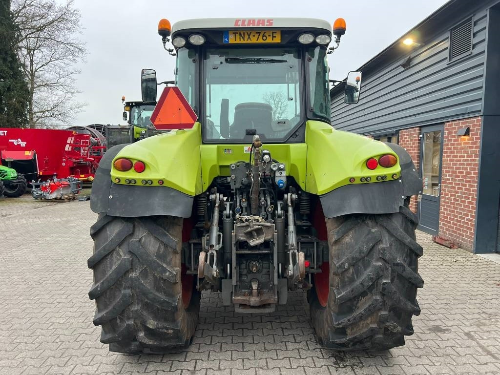 Claas Arion 630 Cebis - Tractor: foto 4 Claas Arion 630 Cebis - Tractor: foto 4