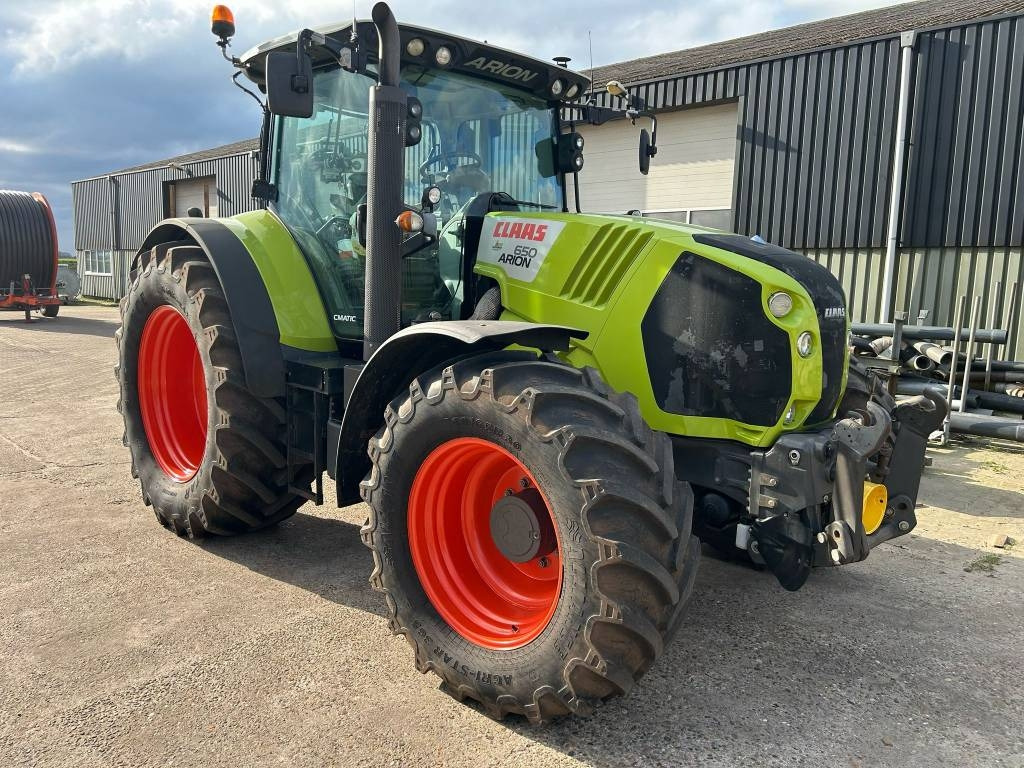 Claas Arion 650 Cmatic - Tractor: foto 3 Claas Arion 650 Cmatic - Tractor: foto 3