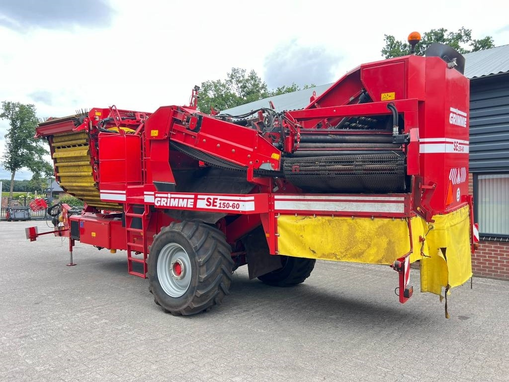 Grimme SE 150-60 - Cosechadora de patatas: foto 3 Grimme SE 150-60 - Cosechadora de patatas: foto 3
