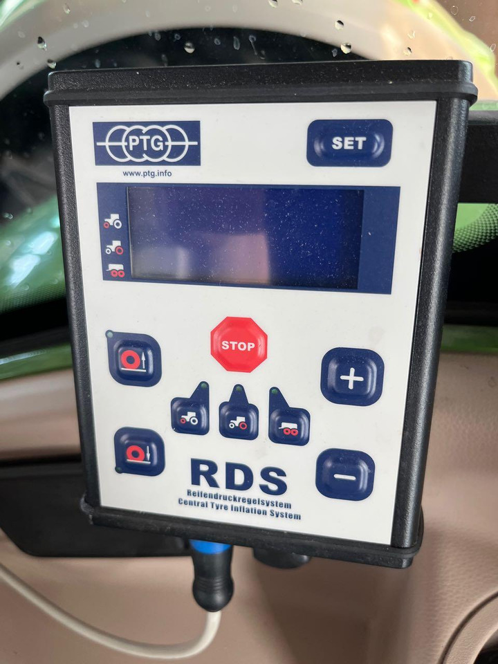 Tractor Fendt 720 Vario S4 ProfiPlus: foto 9