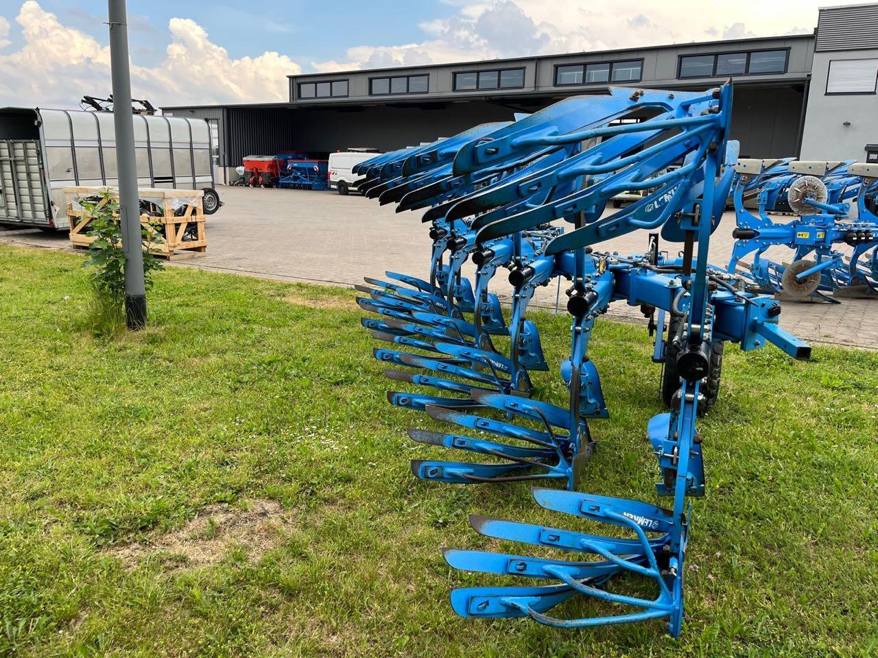 Lemken Juwel 8 V T 5 + 1 L 100 TurnControl - Arado: foto 5 Lemken Juwel 8 V T 5 + 1 L 100 TurnControl - Arado: foto 5