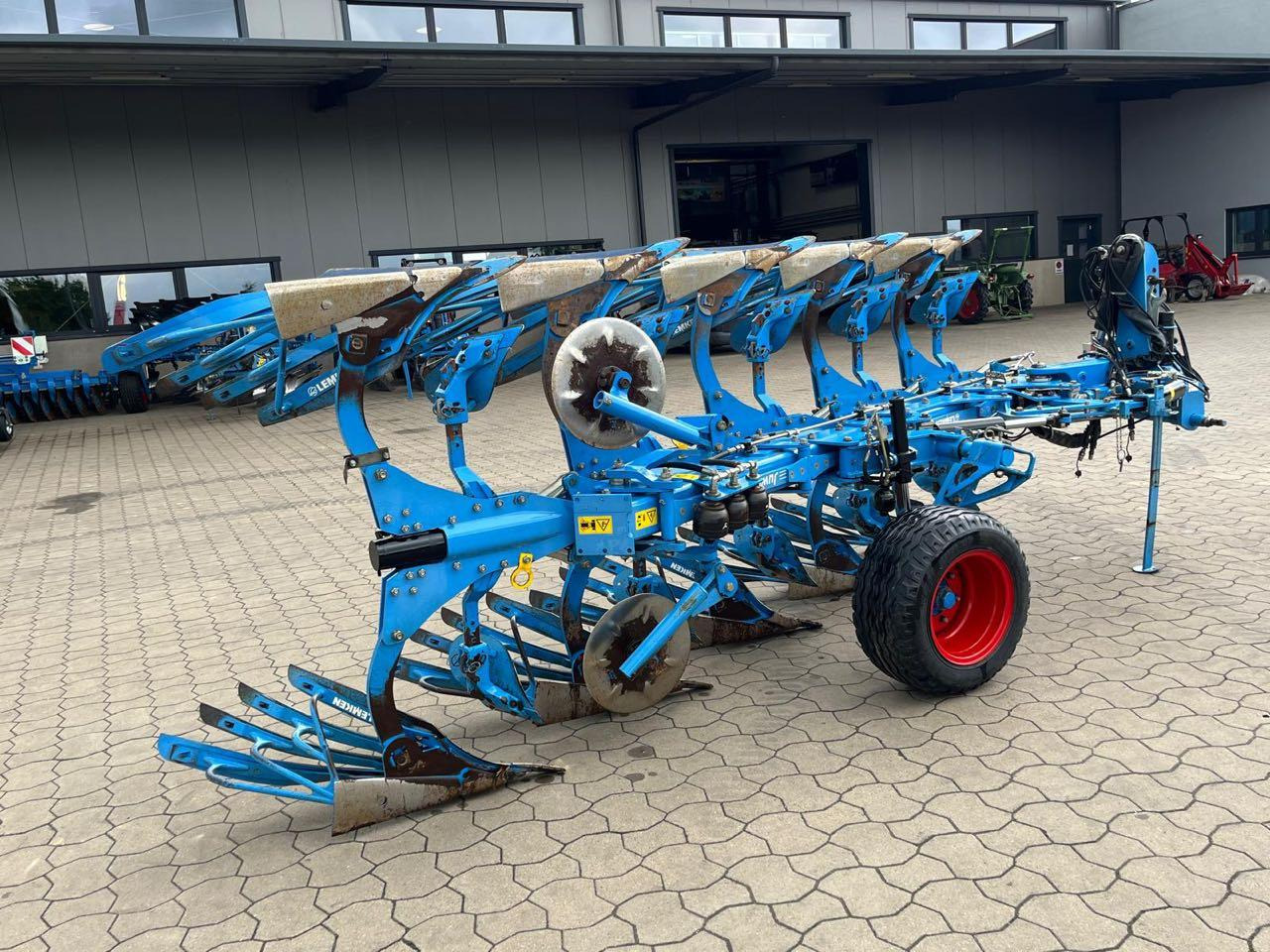 Lemken Juwel 8 V T 5 L 90 TurnControl - Arado: foto 2 Lemken Juwel 8 V T 5 L 90 TurnControl - Arado: foto 2