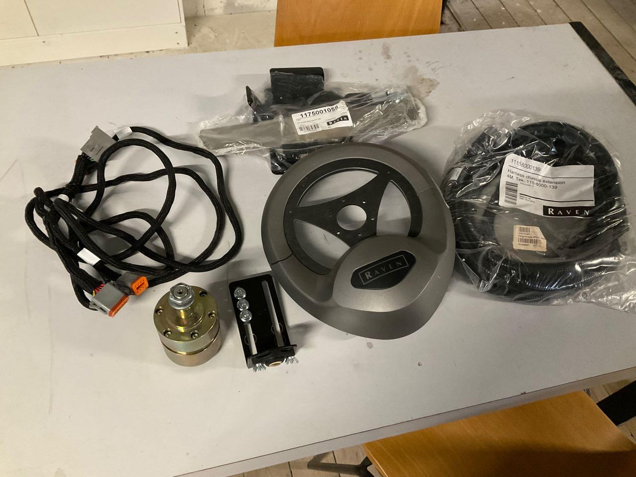 Raven Lenkradmotor - Sistema de navegación: foto 1 Raven Lenkradmotor - Sistema de navegación: foto 1