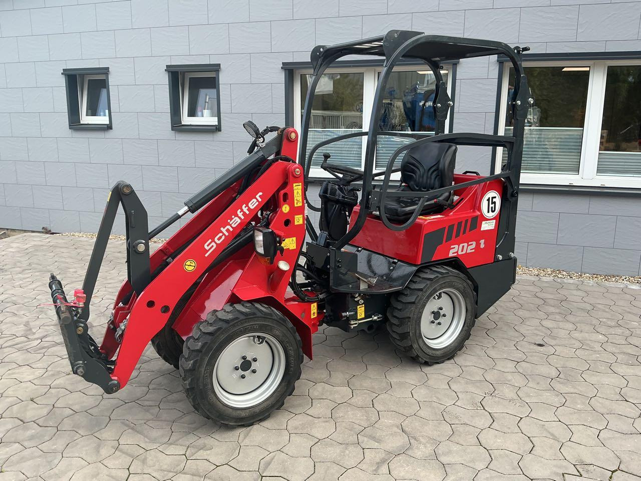 Schäffer 2024 - Cargadora de ruedas: foto 1 Schäffer 2024 - Cargadora de ruedas: foto 1