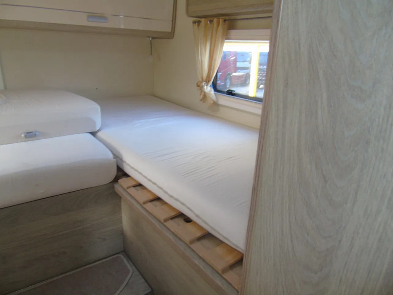 PLA H380 + FULL OPTION - Autocaravana: foto 5 PLA H380 + FULL OPTION - Autocaravana: foto 5