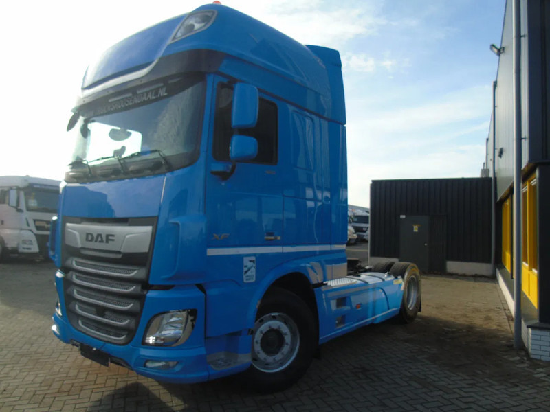 DAF XF 106.480 + SSC + EURO 6 - Cabeza tractora: foto 2 DAF XF 106.480 + SSC + EURO 6 - Cabeza tractora: foto 2