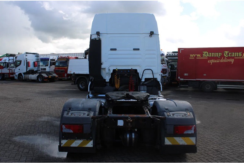 MAN TGX 18.440 + euro 5 + XXL - Cabeza tractora: foto 5 MAN TGX 18.440 + euro 5 + XXL - Cabeza tractora: foto 5