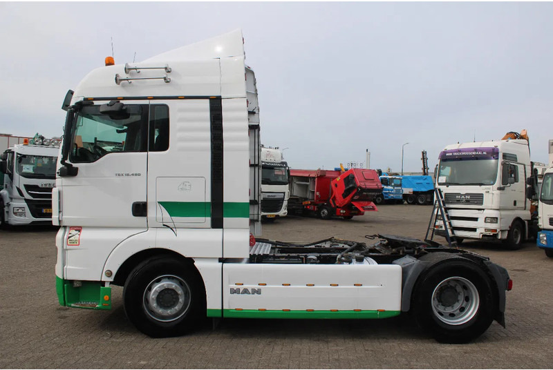 MAN TGX 18.480 + EURO 5 + PTO + RETARDER ! FULL SPOILER - Cabeza tractora: foto 3 MAN TGX 18.480 + EURO 5 + PTO + RETARDER ! FULL SPOILER - Cabeza tractora: foto 3