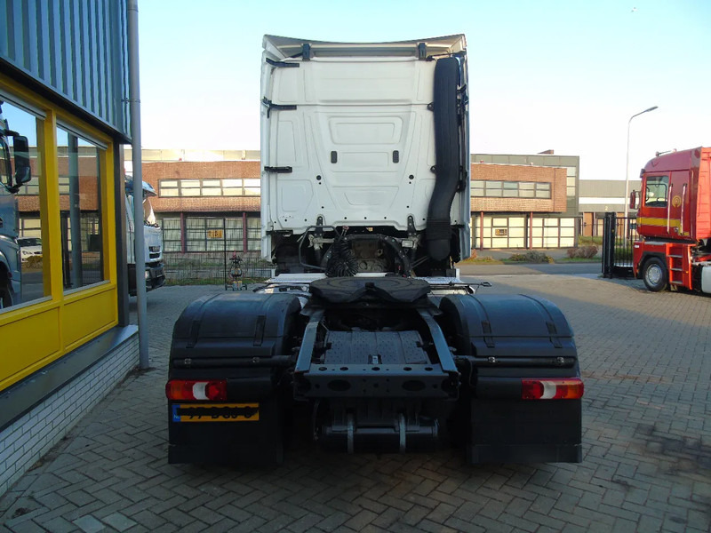 Mercedes-Benz Actros 1942 + EURO 6 - Cabeza tractora: foto 5 Mercedes-Benz Actros 1942 + EURO 6 - Cabeza tractora: foto 5