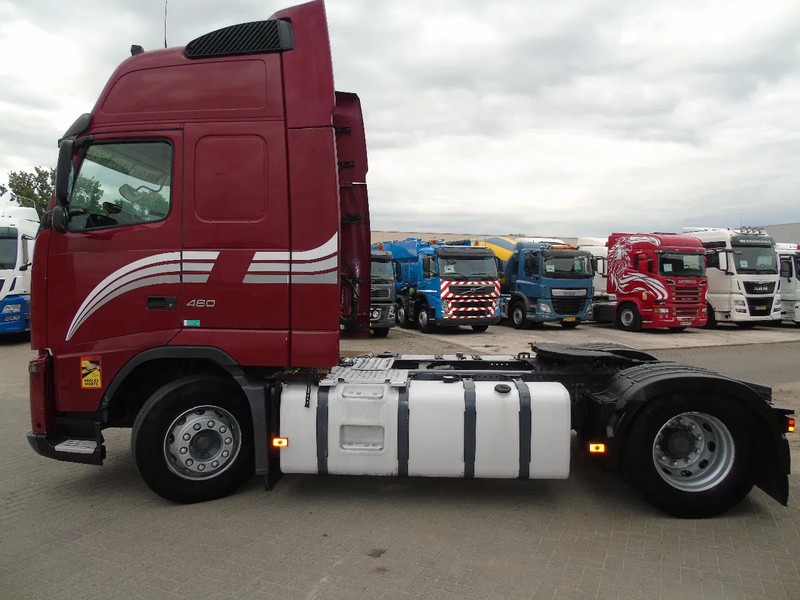 Volvo FH 460 + XL CAB + EURO 5 + manual + 6x IN STOCK - Cabeza tractora: foto 3 Volvo FH 460 + XL CAB + EURO 5 + manual + 6x IN STOCK - Cabeza tractora: foto 3
