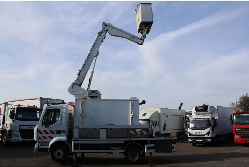 Renault Midlum 220 + manual + 16 meter - Camión: foto 2 Renault Midlum 220 + manual + 16 meter - Camión: foto 2