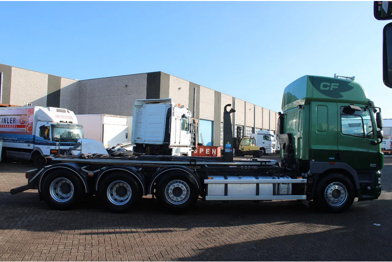 DAF CF 85.460 8X4 + 30 TON VDL hook + euro 5 - Camión multibasculante: foto 5 DAF CF 85.460 8X4 + 30 TON VDL hook + euro 5 - Camión multibasculante: foto 5