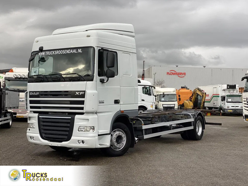 DAF XF 105.460 + Euro 5 + ADR + Discounted from 17.950,- - Camión chasis: foto 1 DAF XF 105.460 + Euro 5 + ADR + Discounted from 17.950,- - Camión chasis: foto 1