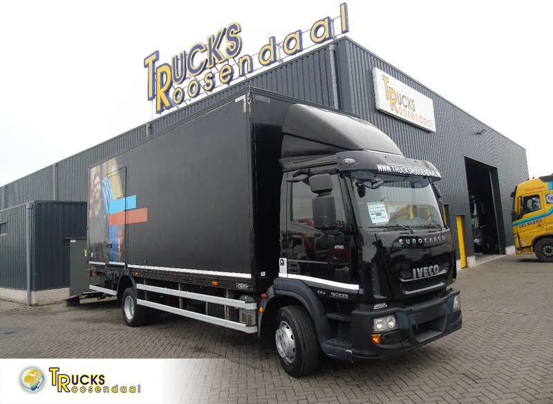 Iveco Eurocargo 150E25 + lift + euro 5 EEV + 3P - Camión caja cerrada: foto 1 Iveco Eurocargo 150E25 + lift + euro 5 EEV + 3P - Camión caja cerrada: foto 1