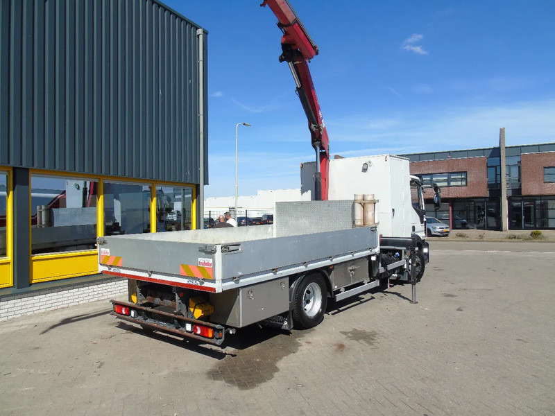 Iveco Eurocargo 160E25 + HMF 1210K-RC + EURO 6 - Camión grúa: foto 4 Iveco Eurocargo 160E25 + HMF 1210K-RC + EURO 6 - Camión grúa: foto 4