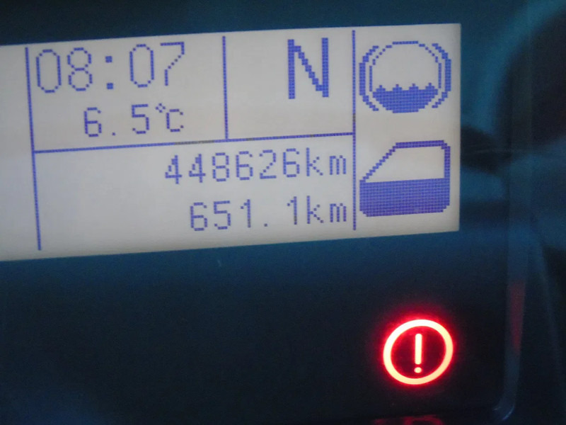 Camión caja cerrada Iveco Eurocargo 80E18 + 3 SEATS: foto 6