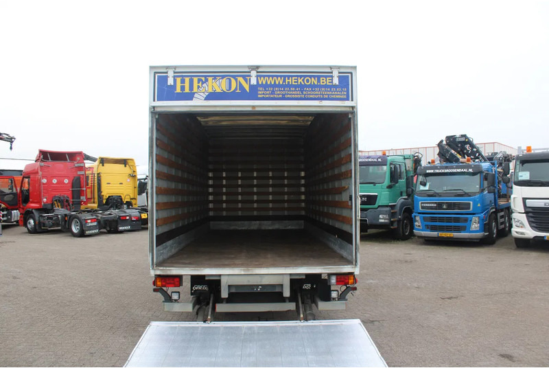 Iveco Eurocargo 80E18 + MANUAL + EURO 5 - Camión caja cerrada: foto 4 Iveco Eurocargo 80E18 + MANUAL + EURO 5 - Camión caja cerrada: foto 4