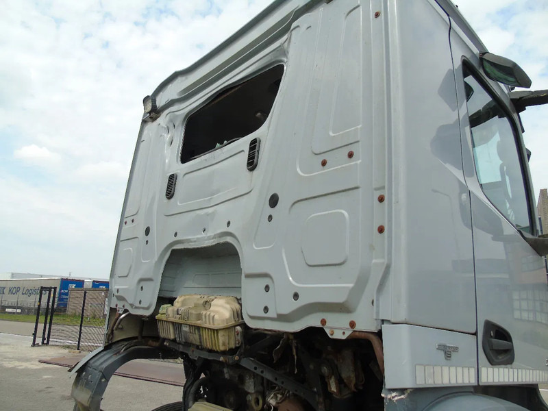 Camión chasis Mercedes-Benz Arocs 2640 + 6x4 + functional / engine good + EURO 6 + Drivabale: foto 7 Camión chasis Mercedes-Benz Arocs 2640 + 6x4 + functional / engine good + EURO 6 + Drivabale: foto 7