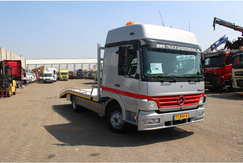 Mercedes-Benz Atego 823 + MANUAL + WINCH + PERFECT TRUCK - Camión portavehículos: foto 2 Mercedes-Benz Atego 823 + MANUAL + WINCH + PERFECT TRUCK - Camión portavehículos: foto 2