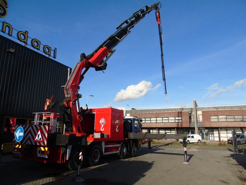 Mercedes-Benz SK 3538 + NEW!! UNUSED!! 1.216km + 142H + FASSI 1300AXP.28 + 8X extend + 6X JIB + 8x4 - Camión grúa: foto 3 Mercedes-Benz SK 3538 + NEW!! UNUSED!! 1.216km + 142H + FASSI 1300AXP.28 + 8X extend + 6X JIB + 8x4 - Camión grúa: foto 3