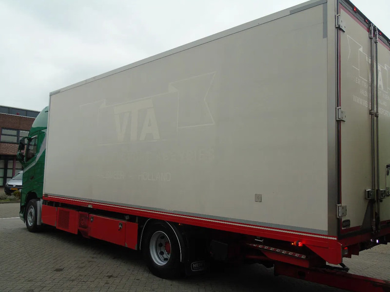 Volvo FH 460 + TRS + COMBI + EURO 6 - Camión frigorífico: foto 5 Volvo FH 460 + TRS + COMBI + EURO 6 - Camión frigorífico: foto 5