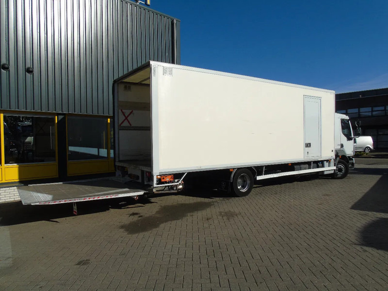 Volvo FL 250 + euro 6 + lift + 12T - Camión caja cerrada: foto 5 Volvo FL 250 + euro 6 + lift + 12T - Camión caja cerrada: foto 5