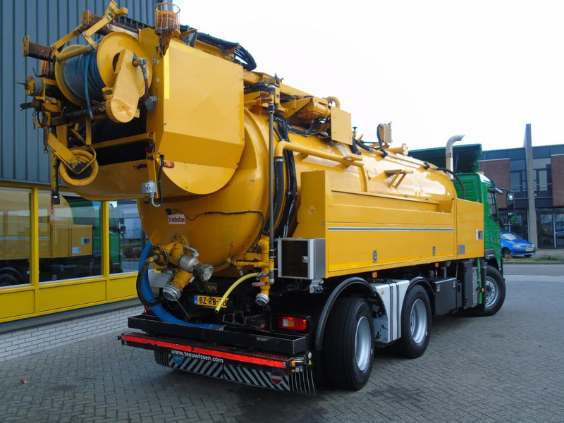 Volvo FMX 420 + 15.000L + HIGH PRESSURE PUMP + URACA + 6X4 + EURO 5 - Limpieza de alcantarillado: foto 4 Volvo FMX 420 + 15.000L + HIGH PRESSURE PUMP + URACA + 6X4 + EURO 5 - Limpieza de alcantarillado: foto 4