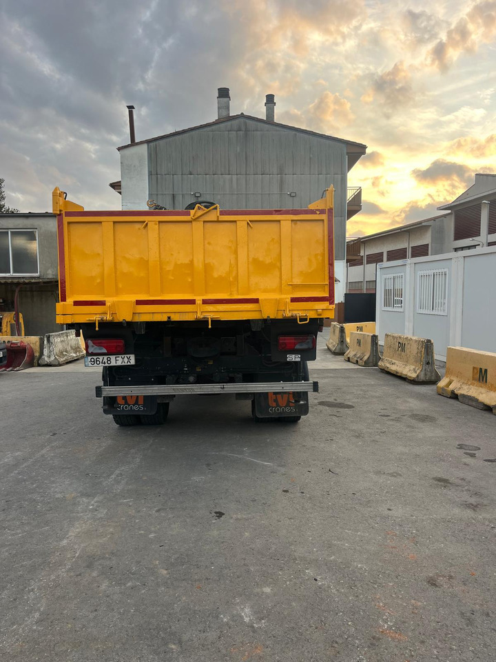 MAN TGM 18.280 4X4 BB - Camión grúa: foto 4 MAN TGM 18.280 4X4 BB - Camión grúa: foto 4