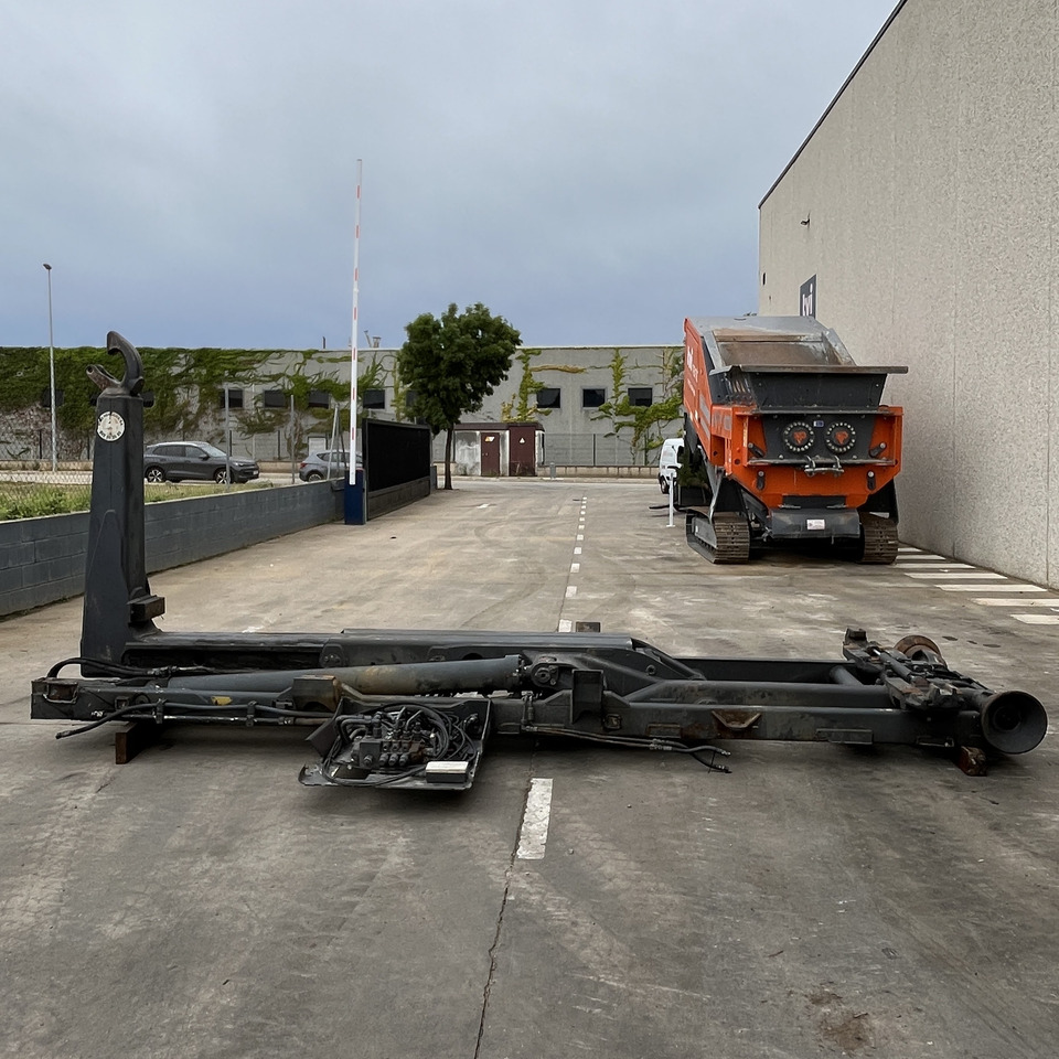 Meiller PK14 50 - Equipos de gancho multilift/ De cadena multilift: foto 3 Meiller PK14 50 - Equipos de gancho multilift/ De cadena multilift: foto 3