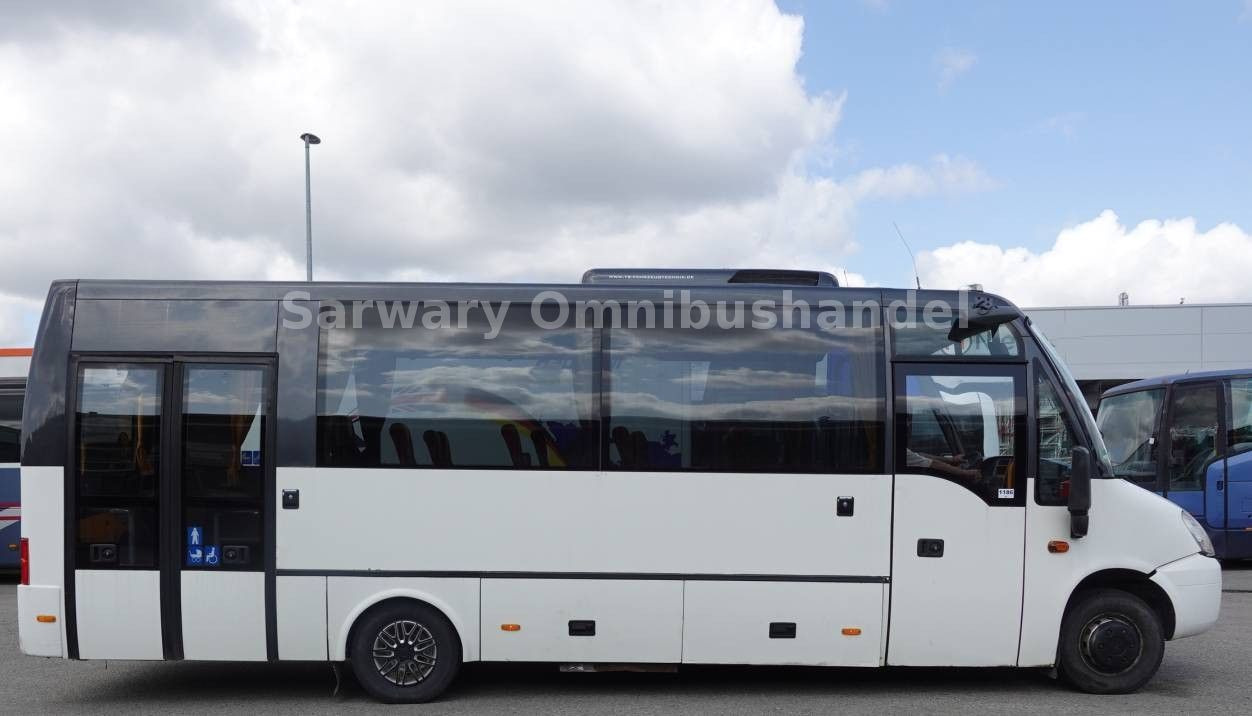 Iveco 65C17 *Klima *Euro5*Wing*Daily*Mago*Rapido*City - Minibús, Furgoneta de pasajeros: foto 4 Iveco 65C17 *Klima *Euro5*Wing*Daily*Mago*Rapido*City - Minibús, Furgoneta de pasajeros: foto 4