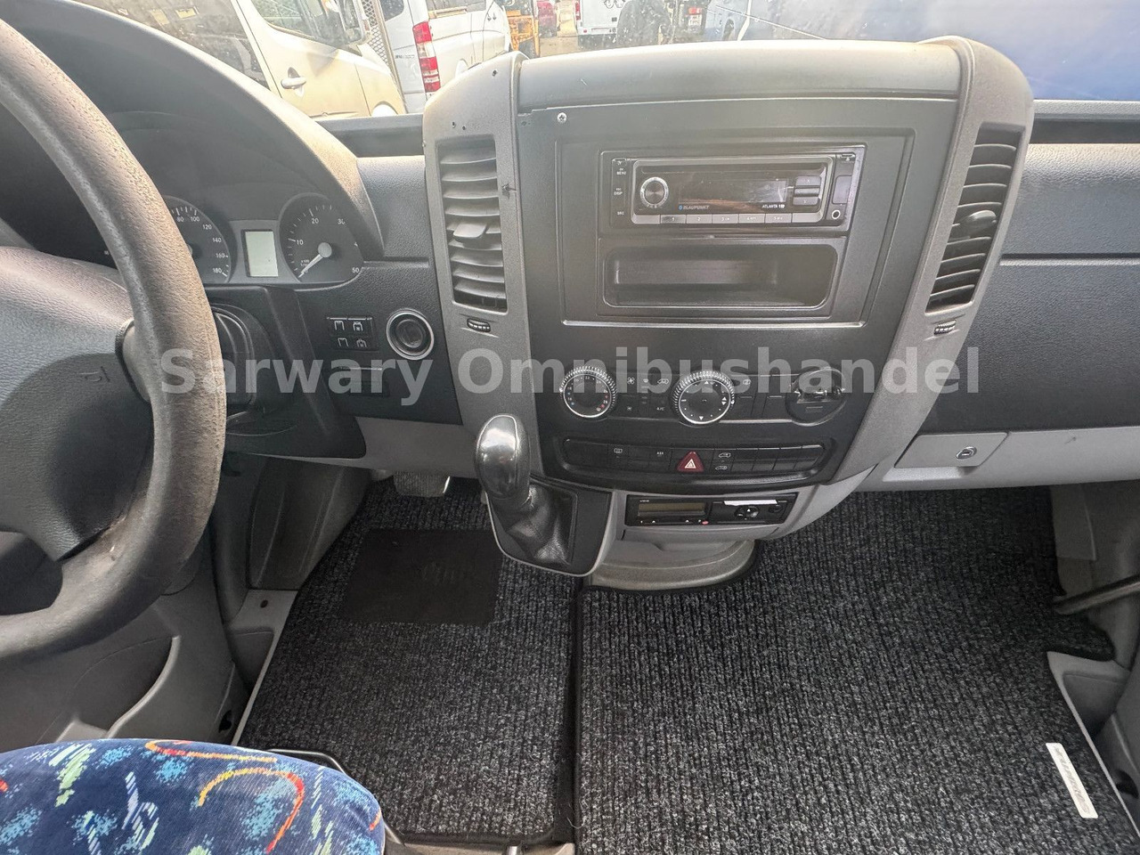 Minibús, Furgoneta de pasajeros Mercedes-Benz 516 CDI Sprinter*Euro 5* Klima*17 Sitze*Lift*519: foto 26 Minibús, Furgoneta de pasajeros Mercedes-Benz 516 CDI Sprinter*Euro 5* Klima*17 Sitze*Lift*519: foto 26