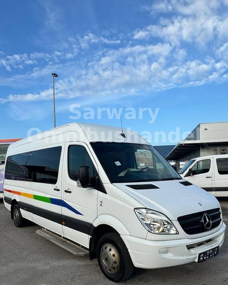 Mercedes-Benz 516 CDI Sprinter*Euro 5* Klima*17 Sitze*Lift*519 - Minibús, Furgoneta de pasajeros: foto 2 Mercedes-Benz 516 CDI Sprinter*Euro 5* Klima*17 Sitze*Lift*519 - Minibús, Furgoneta de pasajeros: foto 2
