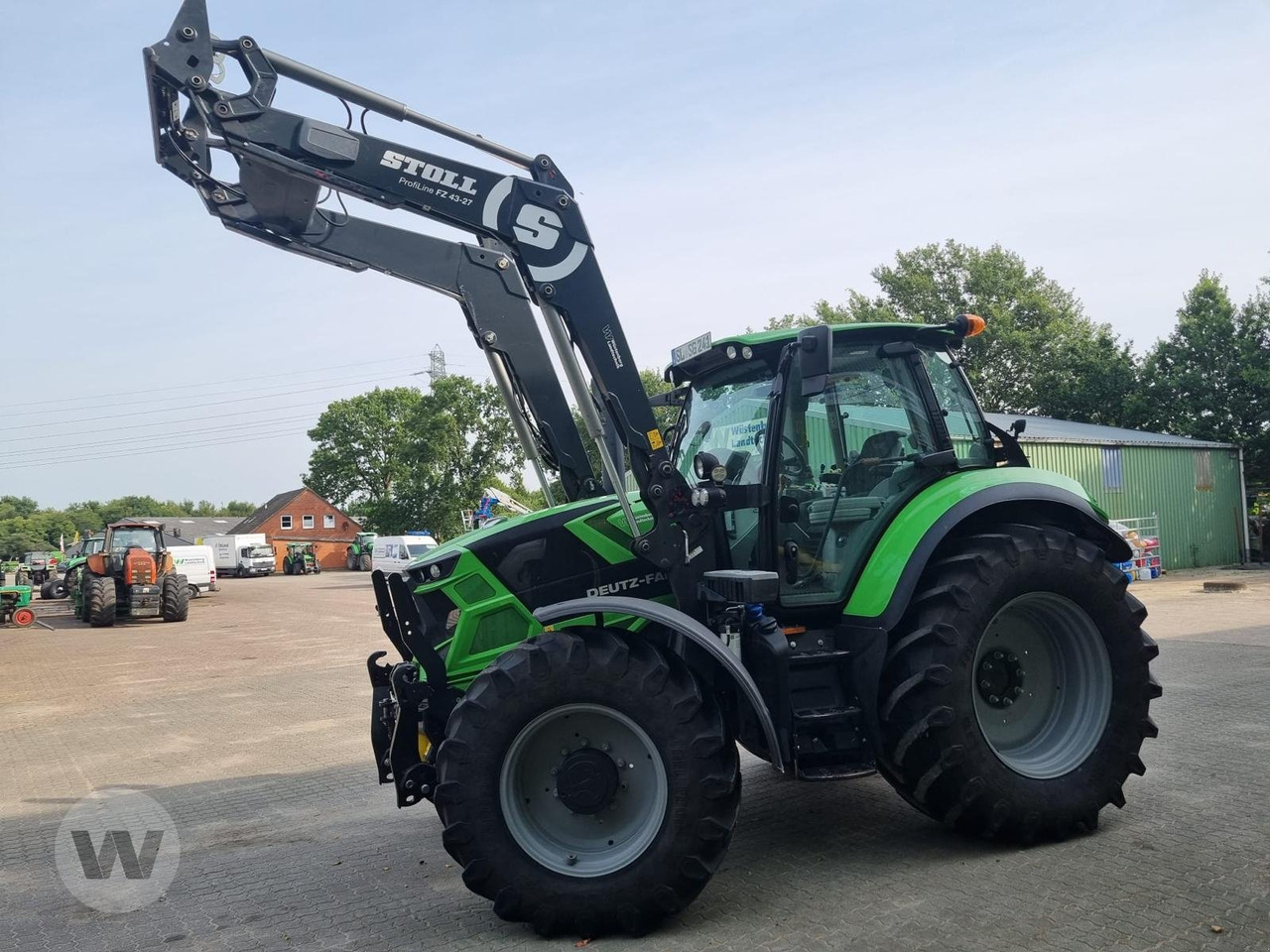 Deutz-Fahr Agrotron 6145.4 - Tractor: foto 2 Deutz-Fahr Agrotron 6145.4 - Tractor: foto 2