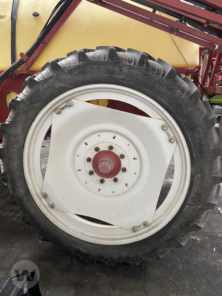Hardi Navigator 3000 Echo - Pulverizador arrastrado: foto 4 Hardi Navigator 3000 Echo - Pulverizador arrastrado: foto 4