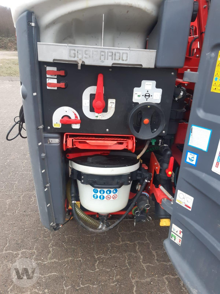 Maschio Tempo Ultra 2000 Liter - Pulverizador suspendido: foto 5 Maschio Tempo Ultra 2000 Liter - Pulverizador suspendido: foto 5