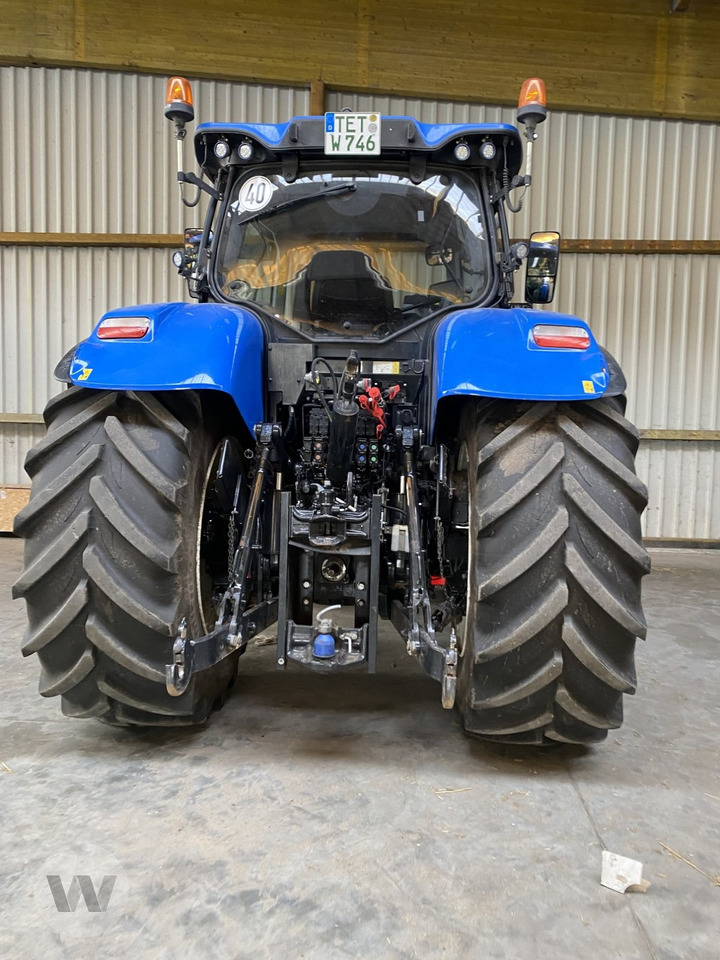 New Holland T 7.245 AC StageV - Tractor: foto 2 New Holland T 7.245 AC StageV - Tractor: foto 2