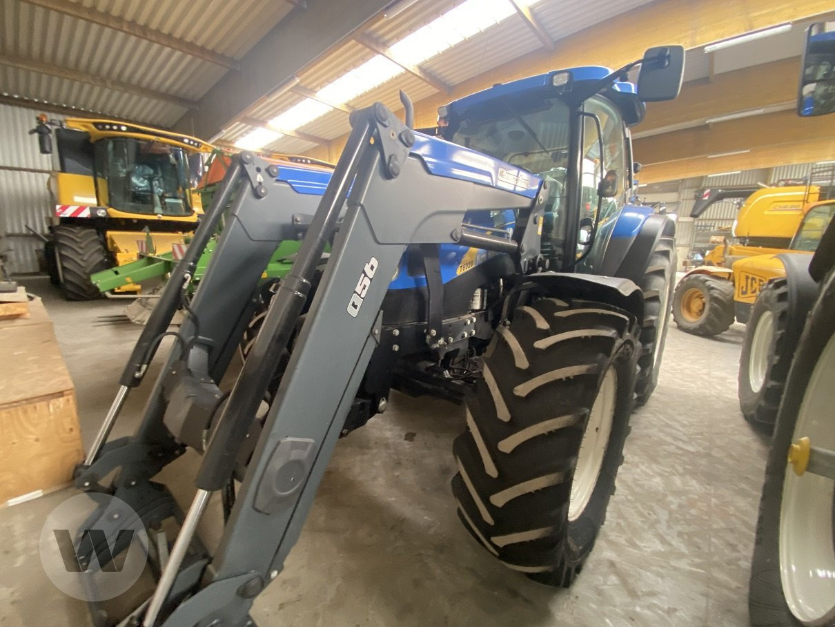 New Holland T6020 Elite - Tractor: foto 1 New Holland T6020 Elite - Tractor: foto 1