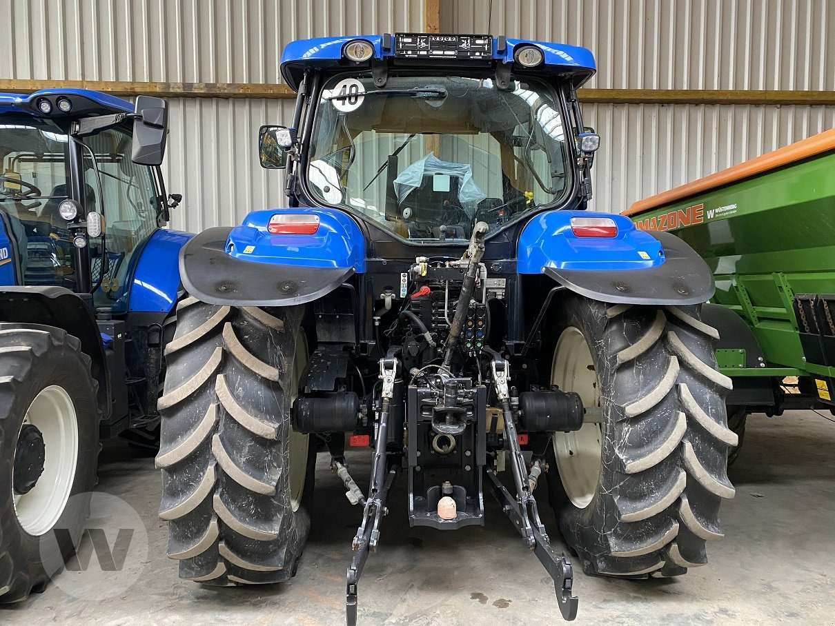 New Holland T6020 Elite - Tractor: foto 2 New Holland T6020 Elite - Tractor: foto 2