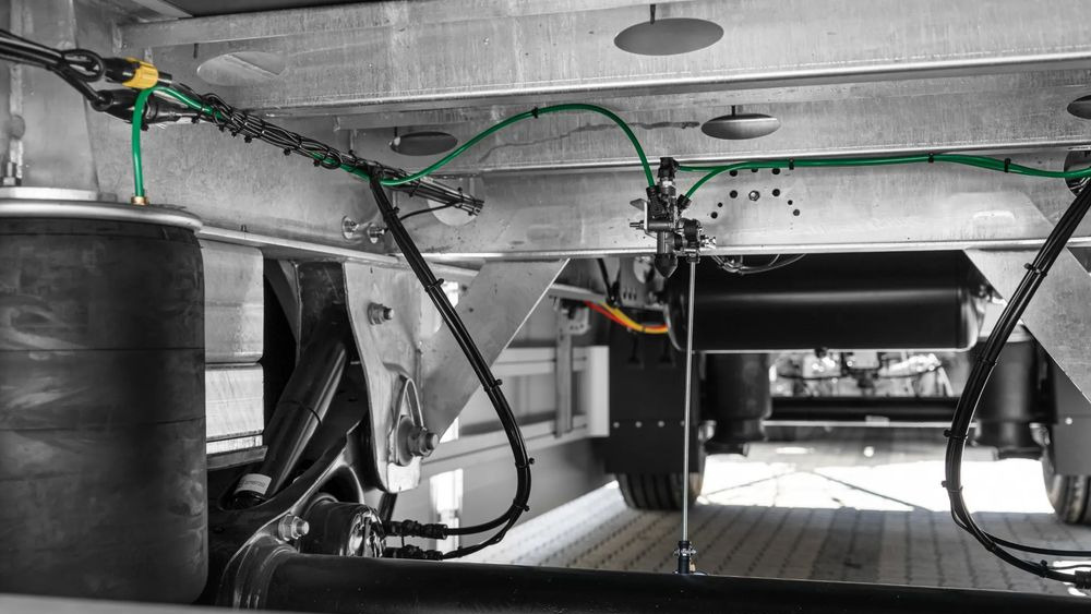 Humbaur Przyczepa burtowa HD 18 - Remolque plataforma/ Caja abierta: foto 5 Humbaur Przyczepa burtowa HD 18 - Remolque plataforma/ Caja abierta: foto 5