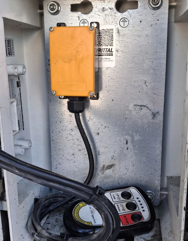 Reisch Ruchoma Podłoga 8mm - Semirremolque piso movil: foto 4 Reisch Ruchoma Podłoga 8mm - Semirremolque piso movil: foto 4