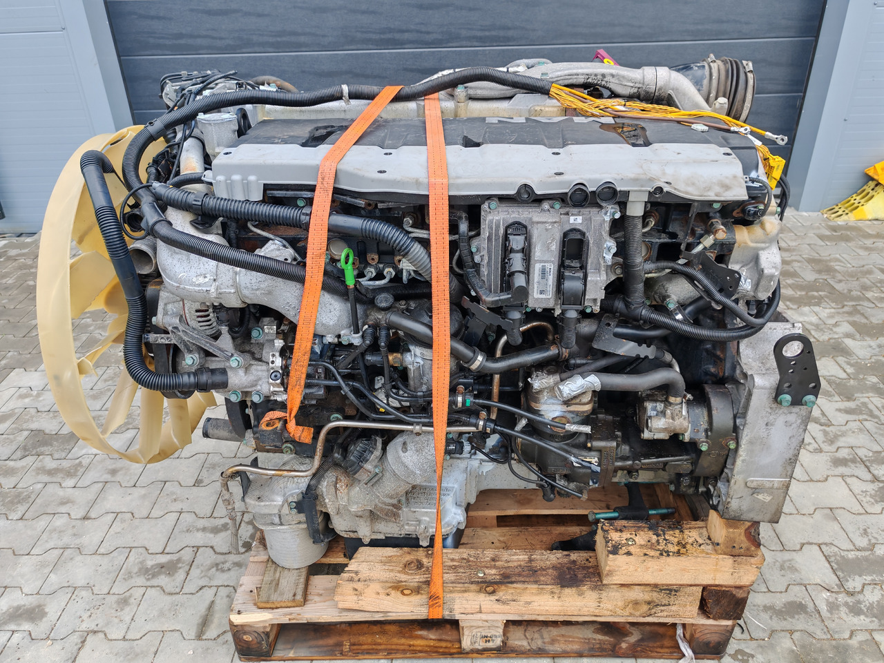 MAN TGX TGS / D2676 LF51 / EURO 6 / COMPLETE ENGINE - Motor: foto 2 MAN TGX TGS / D2676 LF51 / EURO 6 / COMPLETE ENGINE - Motor: foto 2