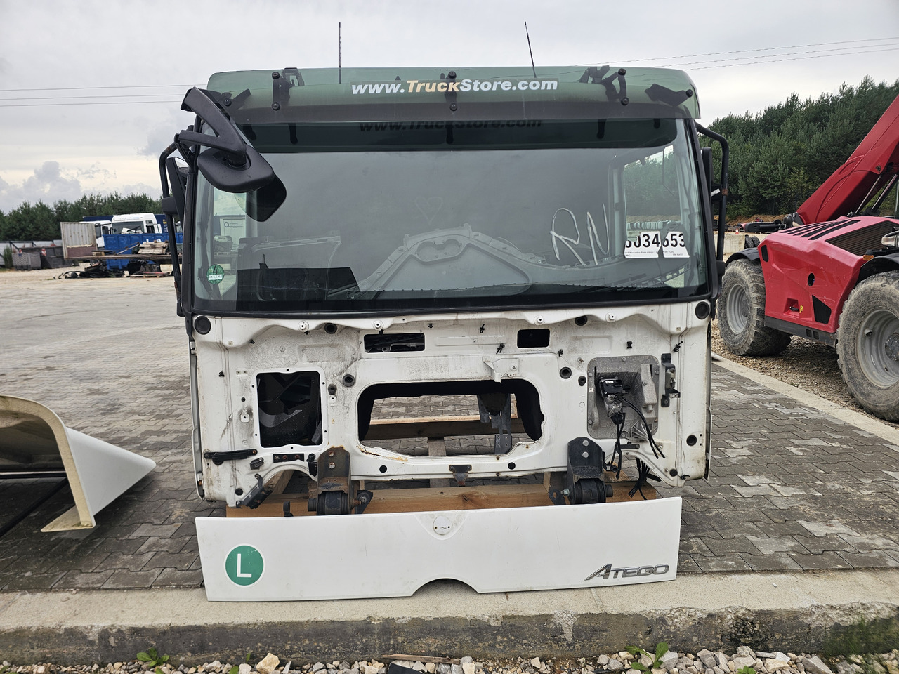 MERCEDES-BENZ ATEGO EURO 6 / CABINE - Cabina: foto 2 MERCEDES-BENZ ATEGO EURO 6 / CABINE - Cabina: foto 2