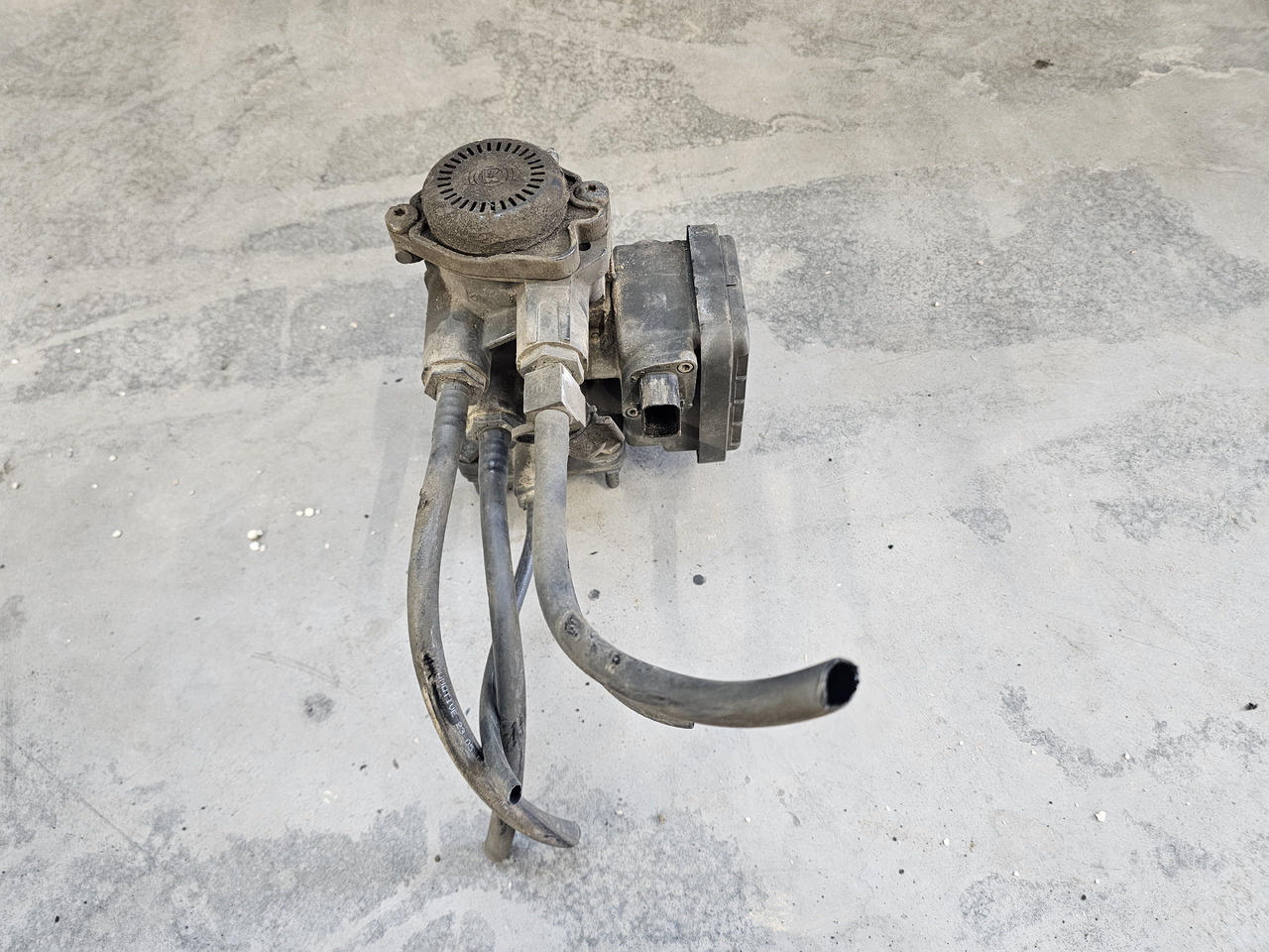 MERCEDES-BENZ MP4 / EBS VALVE / A0014311013 / K000920 - Válvula de freno: foto 3 MERCEDES-BENZ MP4 / EBS VALVE / A0014311013 / K000920 - Válvula de freno: foto 3