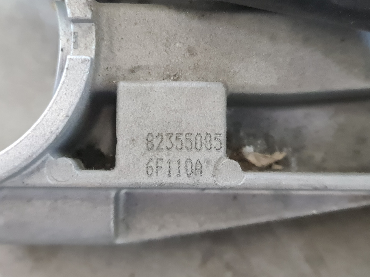 RENAULT RANGE T / IGNITION WITH KEY / 82355085 - Arranque: foto 4 RENAULT RANGE T / IGNITION WITH KEY / 82355085 - Arranque: foto 4