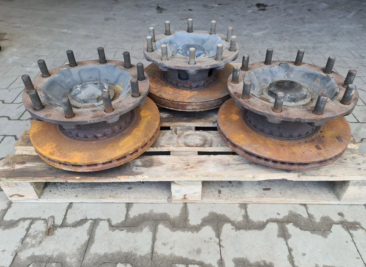 VOLVO RENAULT FRONT HUB 68mm 6.8cm / WORLDWIDE DELIVERY - Cubo para Camión: foto 2 VOLVO RENAULT FRONT HUB 68mm 6.8cm / WORLDWIDE DELIVERY - Cubo para Camión: foto 2