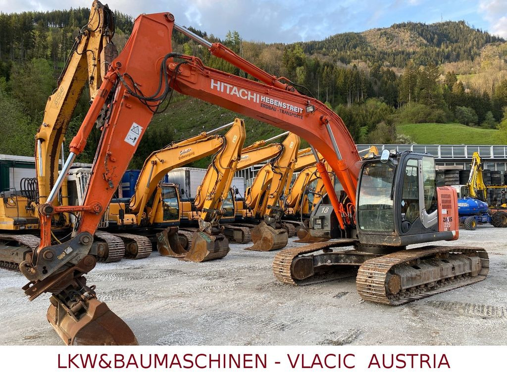 Hitachi ZX 225 USLC-3 - Excavadora de cadenas: foto 5 Hitachi ZX 225 USLC-3 - Excavadora de cadenas: foto 5