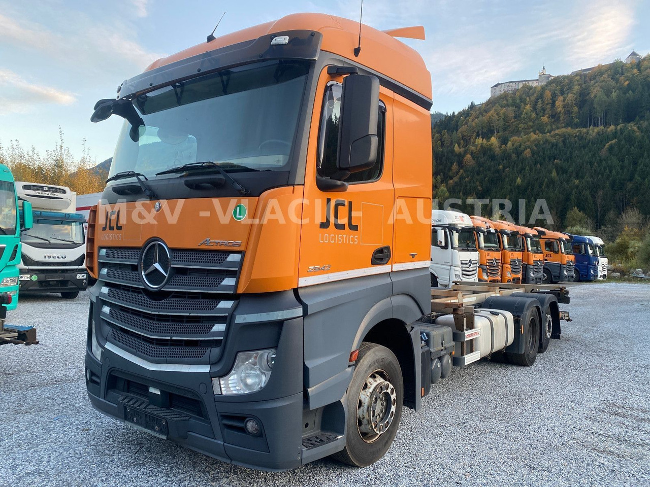 Mercedes-Benz 2542 - Camión portacontenedore/ Intercambiable: foto 2 Mercedes-Benz 2542 - Camión portacontenedore/ Intercambiable: foto 2