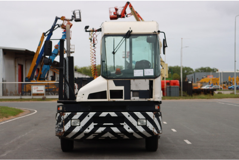 Kalmar TT612D - Tractor industrial: foto 3 Kalmar TT612D - Tractor industrial: foto 3