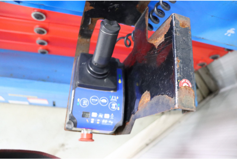 Mantall XE140W - Plataforma de tijeras: foto 2 Mantall XE140W - Plataforma de tijeras: foto 2